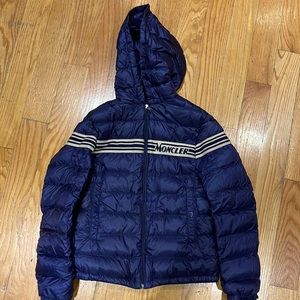 Moncler kids light down filled puffer.